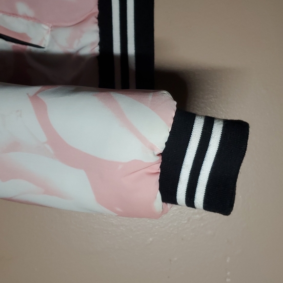 F21 Plus Size Bomber Jacket - Picture 5 of 6